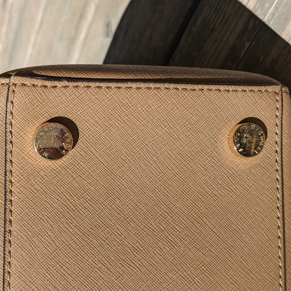 Michael Kors Satchel Purse - Picture 6 of 13